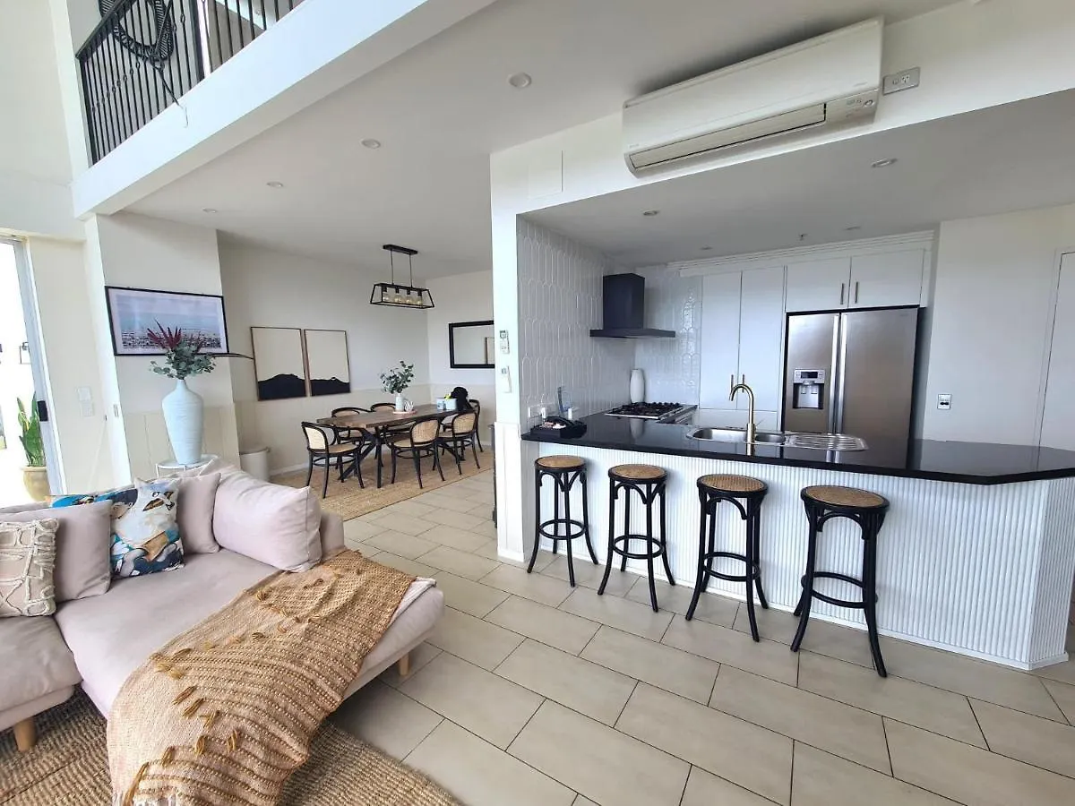Crystal Bay On The Broadwater Aparthotel Gold Coast 3*,