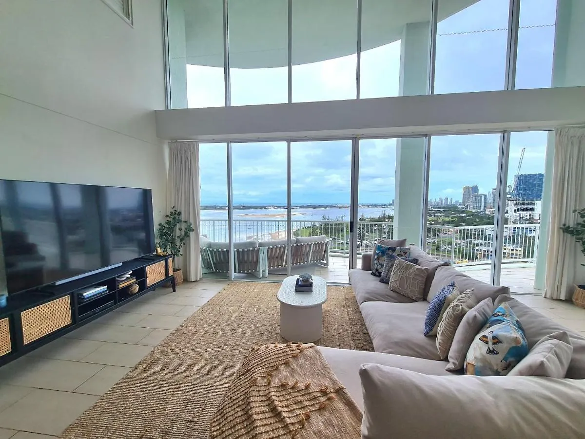Crystal Bay On The Broadwater Aparthotel Gold Coast