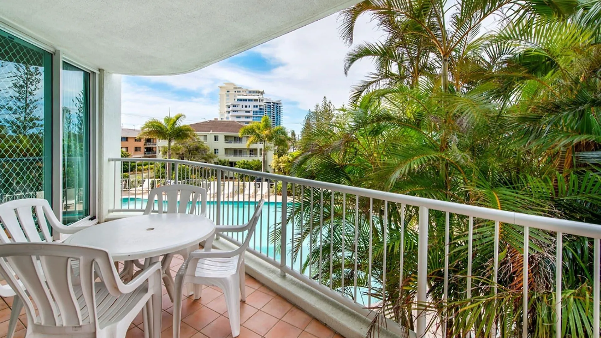 Crystal Bay On The Broadwater Aparthotel Gold Coast