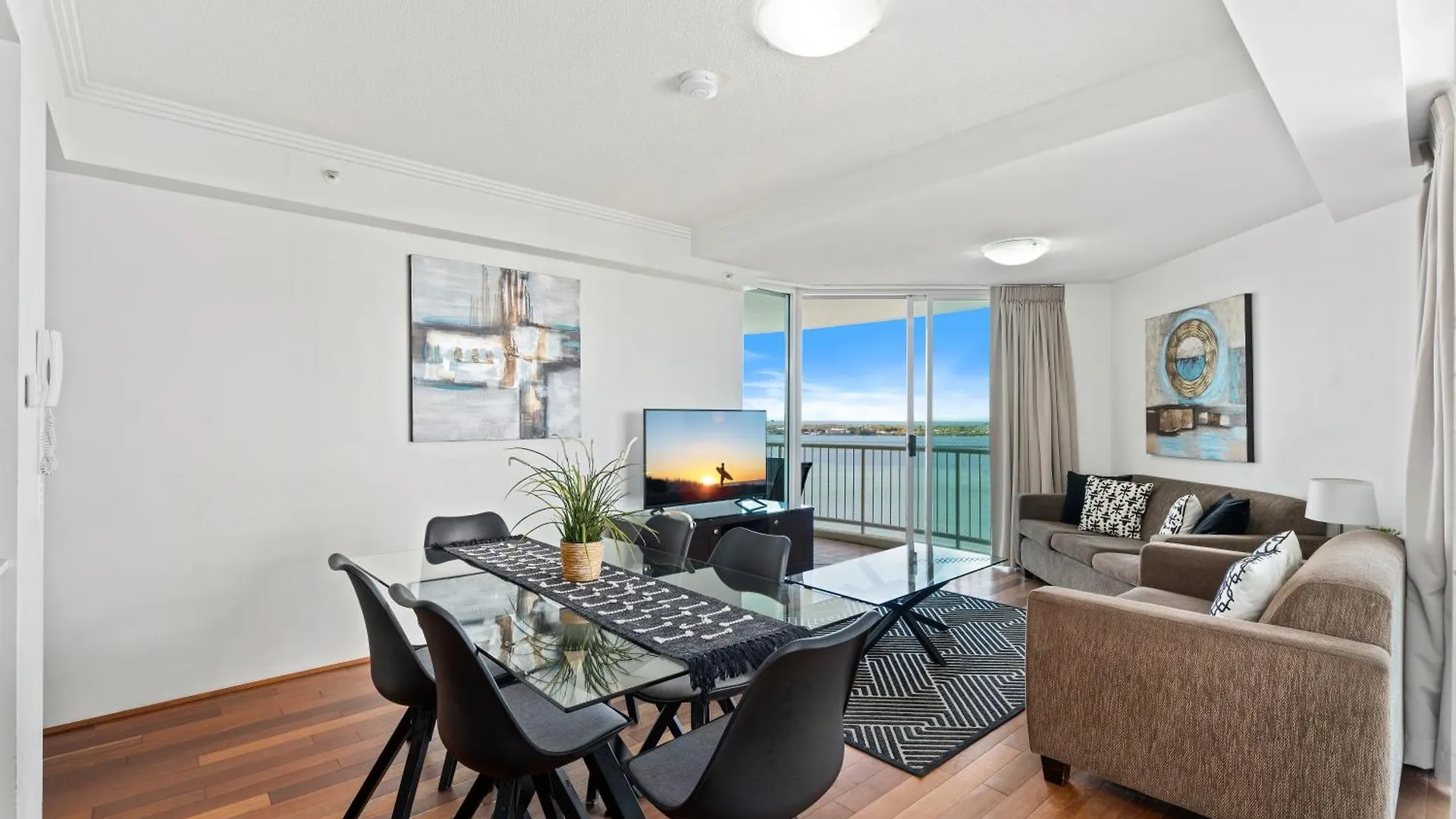 Crystal Bay On The Broadwater Aparthotel Gold Coast 3*,