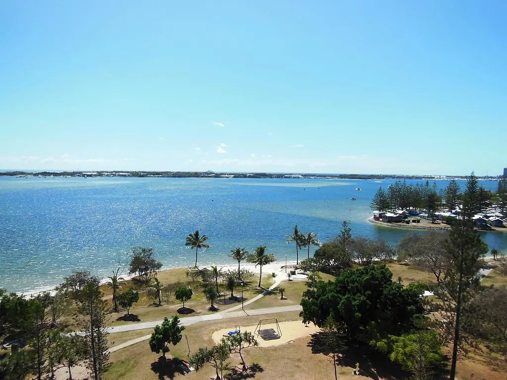 Crystal Bay On The Broadwater Aparthotel Gold Coast