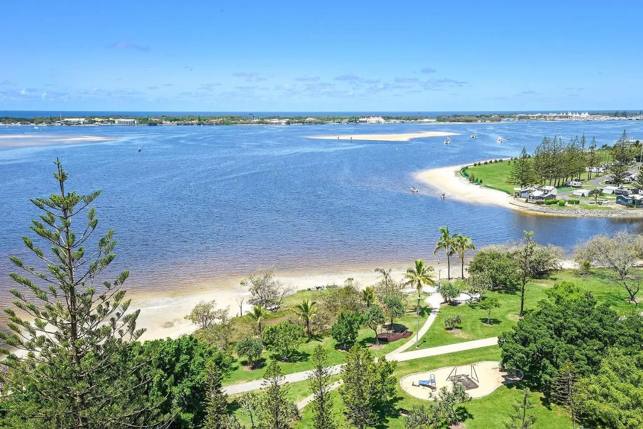 Crystal Bay On The Broadwater Aparthotel Gold Coast Australia
